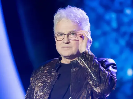 "Jolka, Jolka pamiętasz" na gitarze? Opanuj Bm i zagraj hit!
