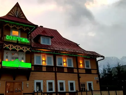 Hotel na Kasprowym Wierchu? Rozwiewamy mit i podpowiadamy!