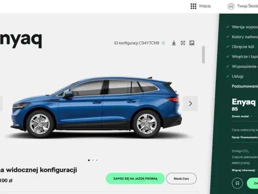 Niebieski Skoda Enyaq 85 na stronie konfiguratora. Cena widocznej konfiguracji to 247 100 zł.