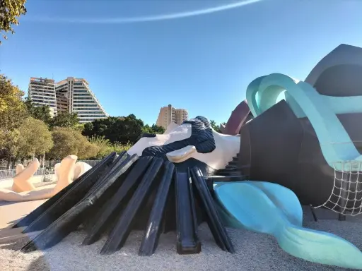 Parque Gulliver, un lugar de fantasía con toboganes y estructuras gigantes. ¡Las opiniones de este parque son geniales!