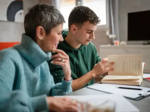 Czy nauczanie indywidualne może odbywać się w szkole? Oto kluczowe informacje