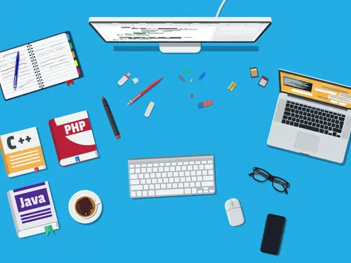 Biurko programisty: książki C++, PHP, Java, notatnik, komputer, laptop, klawiatura, mysz, telefon, okulary i kawa. To jest co to jest programowanie.