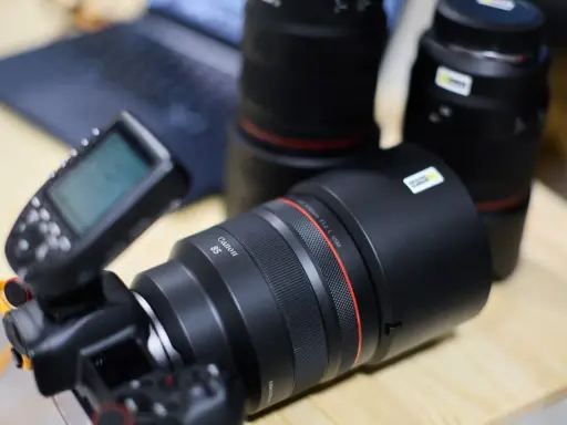 Obiektyw 135 mm: Król portretu i nie tylko. Kiedy warto go mieć?