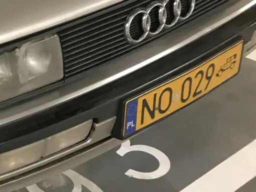 Audi z unikatową rejestracją NO 029.