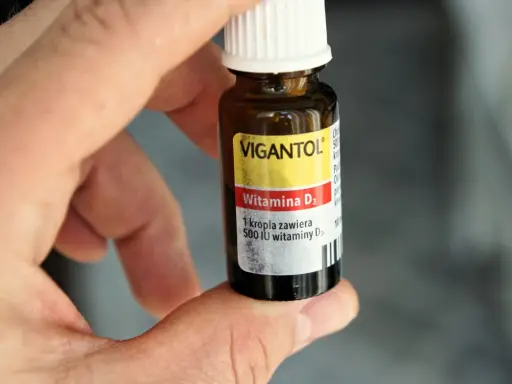 Vigantol: Lek, nie suplement. Klucz do bezpiecznej witaminy D.