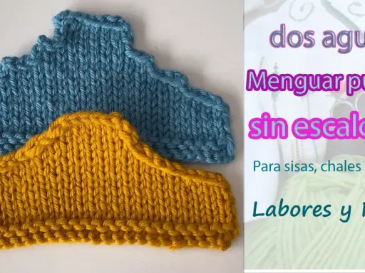 Dos muestras tejidas con puntos para tejer, una azul y otra amarilla, muestran cómo menguar puntos sin escalones para labores y punto.