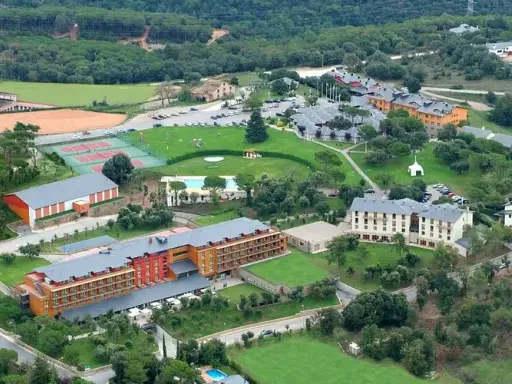 Hotel Montanyà y Lodge: comodidad y naturaleza a un paso de Barcelona