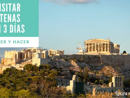 La Acrópolis de Atenas, un lugar ideal para visitar con niños, con el Partenón al fondo.