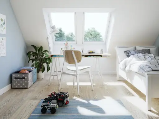 Habitación infantil bajo **techos bajos aprovechar buhardilla muy baja**. Cama, escritorio y juguetes.