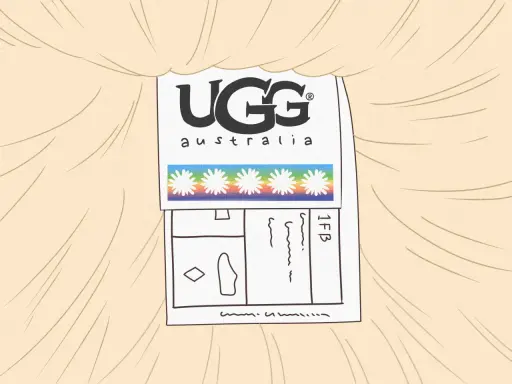 Metka z logo UGG Australia i tęczowym paskiem z kwiatkami. Podpowiada, jak rozpoznać oryginalne UGG.
