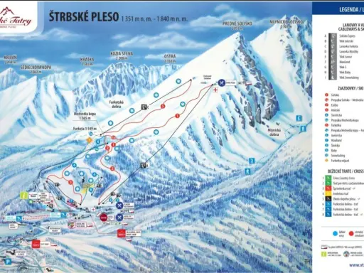 Mapa strediska Štrbské Pleso s vyznačenými zjazdovkami, lanovkami a vrcholmi ako Kriváň a Kozia stena.