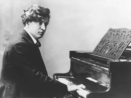 Pianista: Kto to? Wirtuoz, akompaniator, kariera poznaj świat!