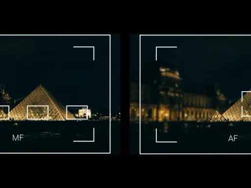 Scatti notturni del Louvre: a sinistra messa a fuoco manuale su più punti, a destra automatica sulla piramide.