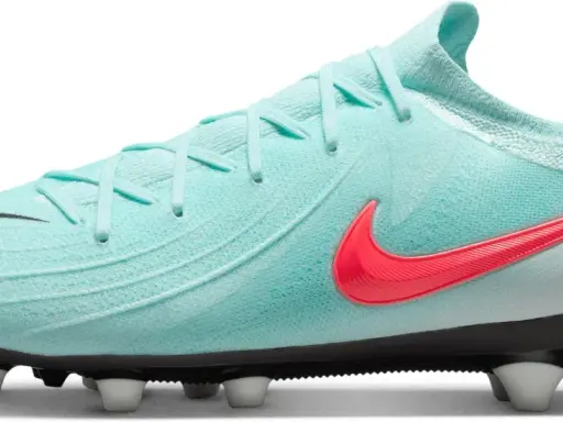 Turkusowe korki Nike z jaskrawym logo, idealne na jakie korki na orlik. Gotowe do gry!