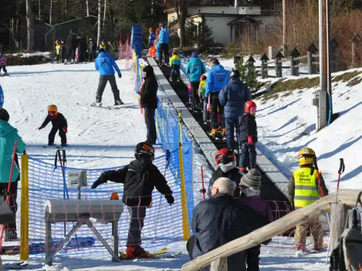 Gdzie na narty z dziećmi w Polsce? Ranking TOP ośrodków 2026