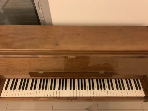 Fortepian: Ile oktaw ma standardowy instrument i dlaczego 88 klawiszy?