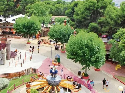 Parque de atracciones Zaragoza: horarios, precios y atracciones imperdibles