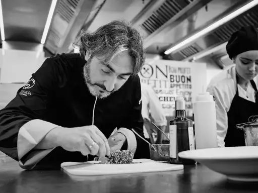 Tony García Espacio Gastronómico: una experiencia culinaria única en Almería