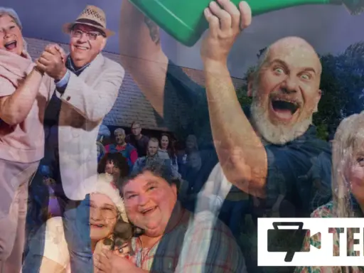 Glada människor i olika situationer, en del dansar, en del skrattar, en del håller i en vattenkanna. En montagebild som ger en känsla av reality serier sverige.