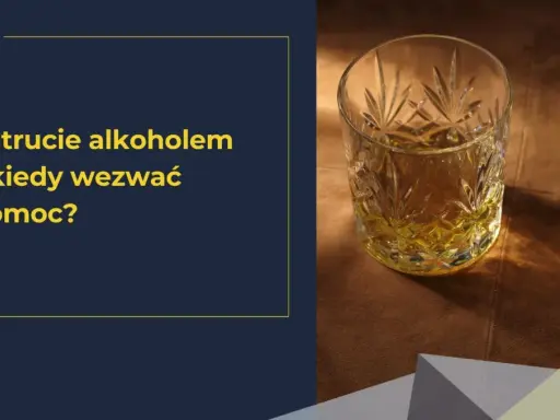 Zatrucie alkoholem może prowadzić do zgonu. Kiedy wezwać pomoc? Szklanka alkoholu na brązowym tle.