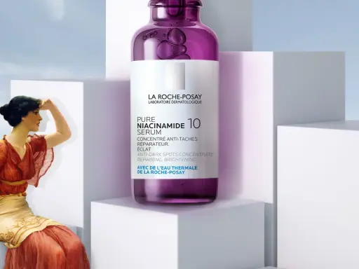 La Roche-Posay Pure Niacinamide 10 Serum: come si usa per una pelle luminosa. Un siero concentrato per macchie e riparazione.