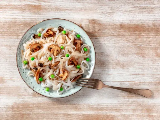 Makaron konjac: zdrowy hit czy pusta kaloria? Poznaj prawdę!