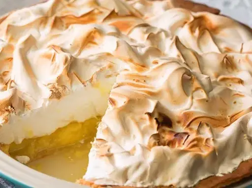 Lemon Meringue Pie: La Ricetta Perfetta e Segreti