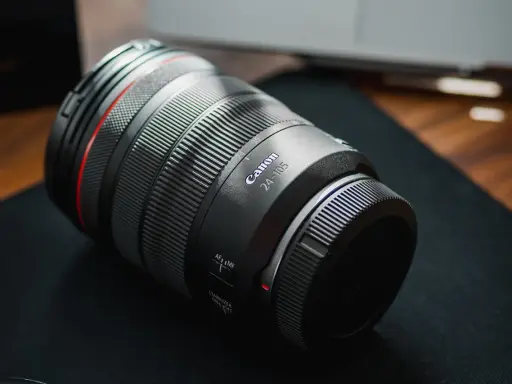 Jaki obiektyw do filmowania Canon? Wybierz idealny dla siebie!