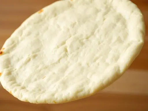 Pieczenie pizzy na papierze? Chrupiący spód czy to możliwe?