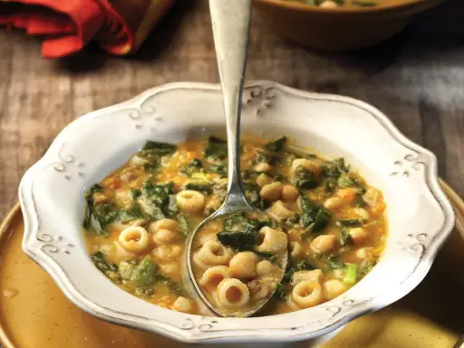 Minestra Ceci e Pasta: Ricetta Perfetta e Segreti di Cremosità