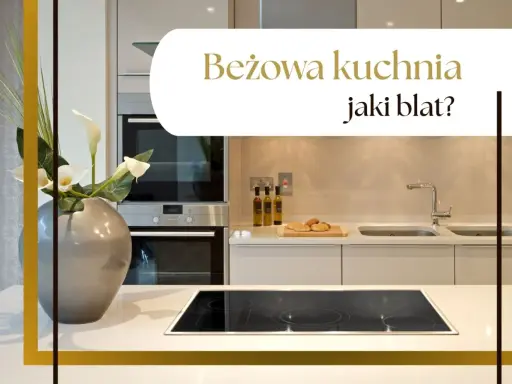 Nowoczesna, beżowa kuchnia z białym blatem, na którym znajduje się płyta indukcyjna i wazon z kaliami.