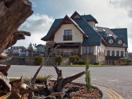 Skalny Dworek Nowy Targ: Hotel, Restauracja, Wesele. Pełny przewodnik