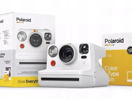 Polaroid: Ile naprawdę kosztuje? Aparat + wkłady = Twoja cena!