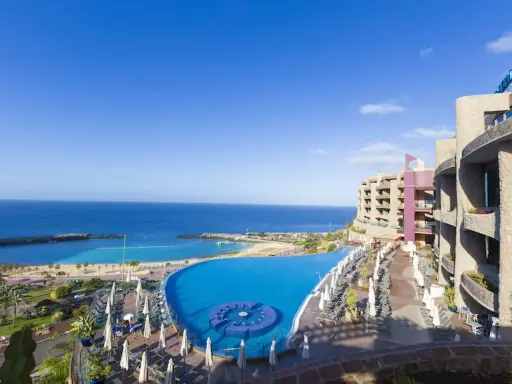 Gloria Palace Royal: Tu oasis de lujo con vistas infinitas en Mogán
