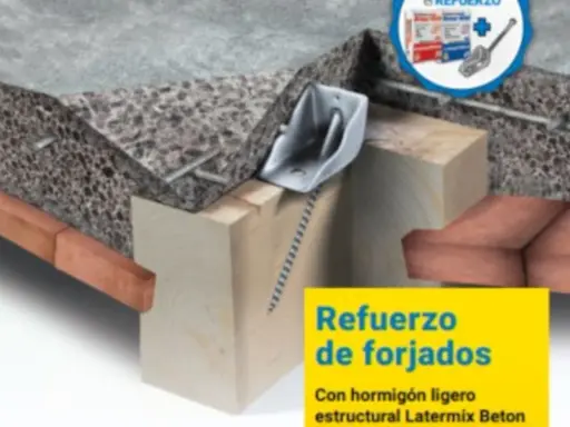 Detalle de construcción que muestra un refuerzo de forjado con una pieza metálica y una capa de compresión de hormigón ligero.