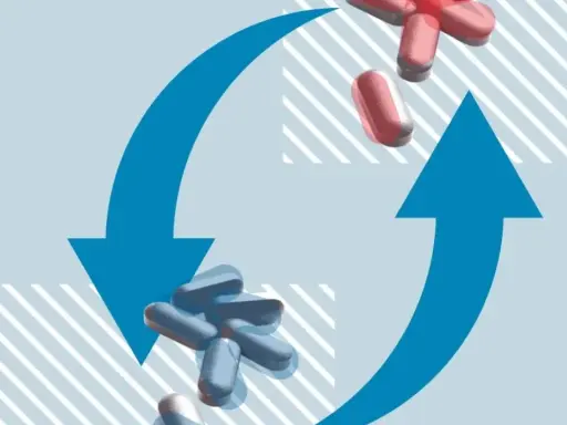 Flechas azules indican un ciclo, mostrando pastillas rojas y azules. Consulta sobre cada cuanto alternar paracetamol e ibuprofeno.
