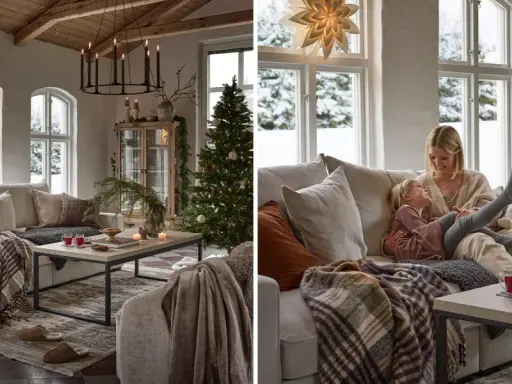 Mysig jul inspiration med familjen i soffan. Snö utanför fönstret, gran och stjärna i taket.