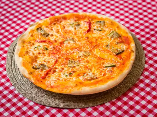 Średnia pizza Domino's: 28-30 cm. Jaki rozmiar wybrać?