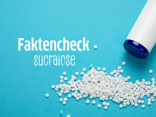 Faktencheck: Sucralose ungesund? Kleine weiße Tabletten und ein Spender auf blauem Hintergrund.