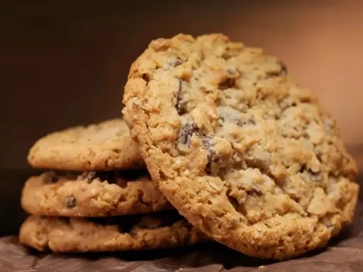 Galletas de avena con chispas de chocolate, perfectas para tus recetas de galletas caseras.
