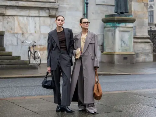 Marynarka oversize: 10+ stylizacji na każdą okazję. Noś ją z klasą!