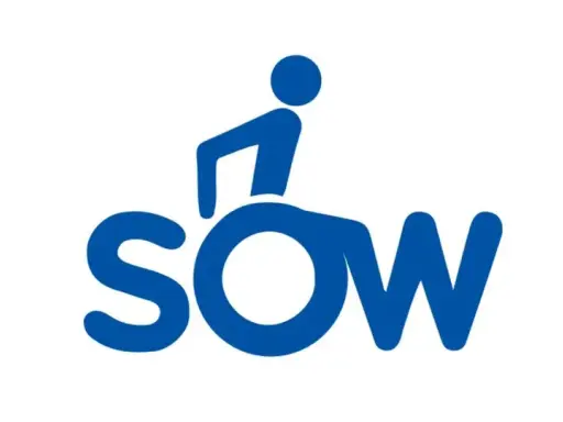 Niebieski symbol osoby na wózku inwalidzkim, tworzący literę "SOW". Informacja o dofinansowanie do wózka inwalidzkiego PCPR.