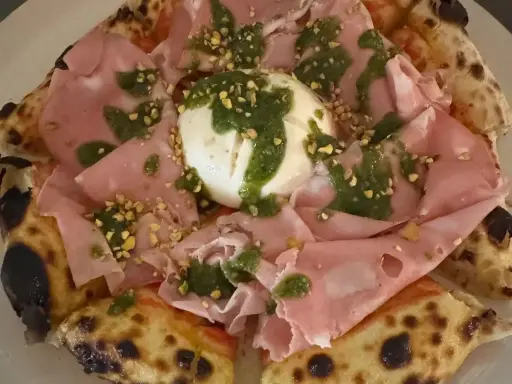 Emporio gastronómico Salou: delicias italianas y alta calidad garantizada