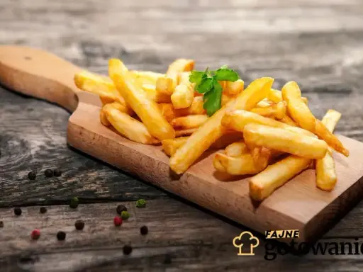 Chrupiące frytki: Ile smażyć w oleju? Odkryj sekret mistrzów