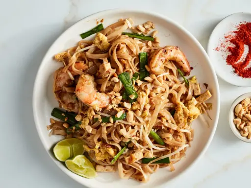 Autentyczny Pad Thai w domu: Odkryj sekret idealnego smaku