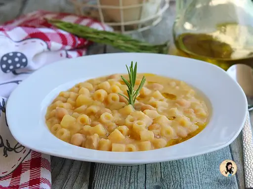 Minestra di Ceci: Ricetta Tradizionale, Varianti e Segreti Facili