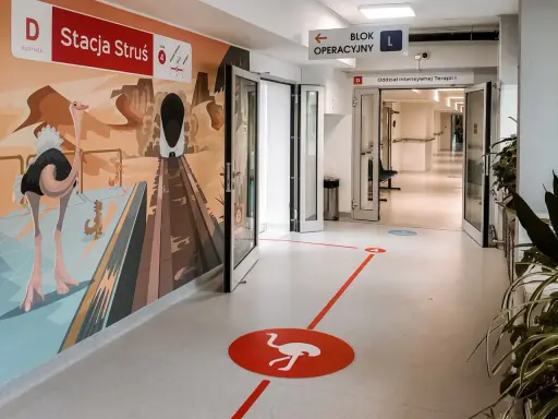Szpital z dzieckiem: Co zabrać? Sprawdź pełną listę i zyskaj spokój!