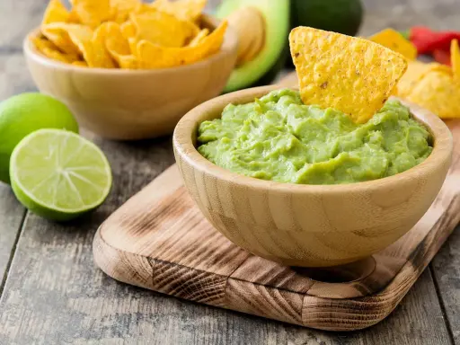 Guacamole: Do czego? Śniadanie, obiad, kolacja zaskocz smakiem!
