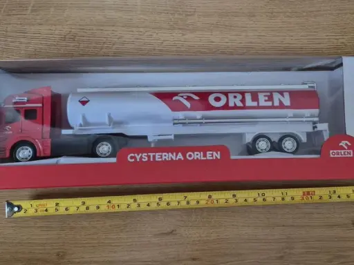 Cysterna Orlen zabawka: Jak zdobyć i nie przepłacić?