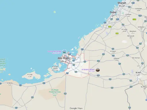 Mapa pokazuje, gdzie jest Abu Dhabi, z zaznaczonymi Luwrem Abu Dhabi i pustynią Al Khatim.